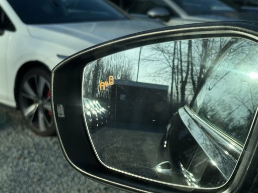 Volkswagen T-Roc 1.5 TSI 150PK SPORT TREKHAAK/NAVI/VIRTUAL ActivLease financial lease