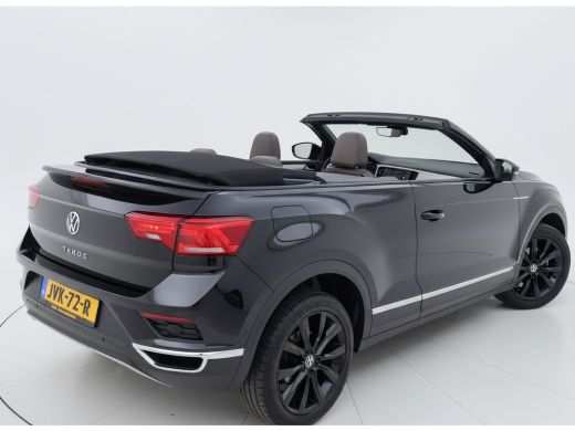 Volkswagen T-Roc 1.5 TSI 150PK SPORT TREKHAAK/NAVI/VIRTUAL ActivLease financial lease