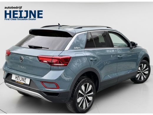 Volkswagen T-Roc TSI 115PK LIFE GOAL EDITION NAVI/CARPLAY/STOELVERWARMING FABRIEKS GARANTIE ActivLease financial lease