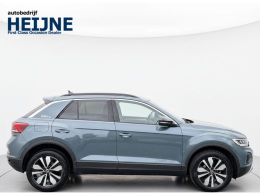 Volkswagen T-Roc TSI 115PK LIFE GOAL EDITION NAVI/CARPLAY/STOELVERWARMING FABRIEKS GARANTIE ActivLease financial lease