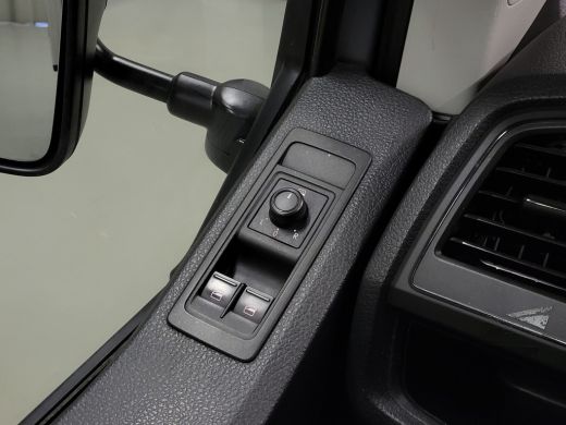 Volkswagen Transporter 2.0TDI L2/H1 Pickup Dubbele Cabine Euro 6! ActivLease financial lease