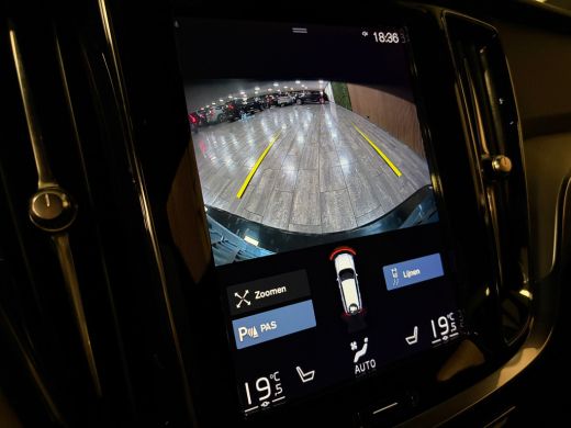 Volvo  V60 T6 AWD Recharge R-Design Adaptieve Cruise Control | Stoel en Stuurwielverwarming | Parkeercamera ... ActivLease financial lease
