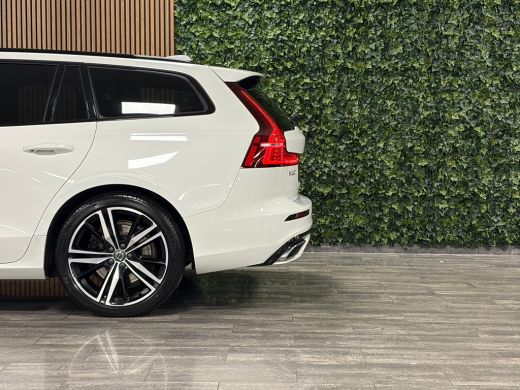 Volvo  V60 T6 AWD Recharge R-Design Trekhaak | Adaptieve Cruise Control | Stoel en Stuurwielverwarming | Par... ActivLease financial lease