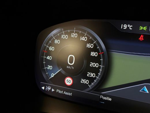 Volvo  XC40 T2 Aut. Business Pro Adaptieve Cruie Control | Dealer onderhouden | BLIS Dode Hoek Detectie | Par... ActivLease financial lease