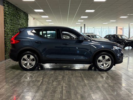 Volvo  XC40 T2 Aut. Business Pro Adaptieve Cruie Control | Dealer onderhouden | BLIS Dode Hoek Detectie | Par... ActivLease financial lease