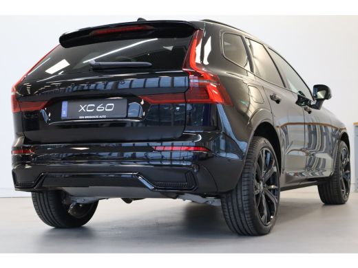 Volvo  XC60 T6 350PK AWD Plus Black Edition | Facelift | Pano-dak | Premium Pack | Lighting Pack ActivLease financial lease