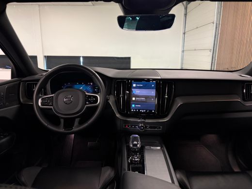 Volvo  XC60 T6 AWD Recharge Plus Dark 360&deg; Camera | All Season Banden | Harman Kardon | Adaptieve Cruise Cont... ActivLease financial lease