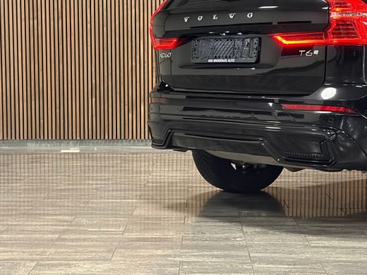 Volvo  XC60 T6 AWD Recharge Plus Dark 360&deg; Camera | Harman Kardon | All Season Banden | Adaptieve Cruise Cont... ActivLease financial lease