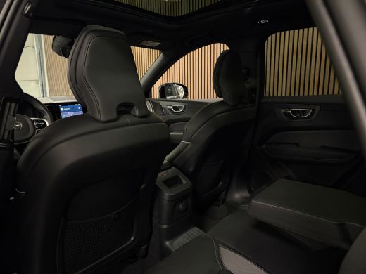 Volvo  XC60 T6 AWD Recharge Plus Dark 360&deg; Camera | Harman Kardon | All Season Banden | Adaptieve Cruise Cont... ActivLease financial lease