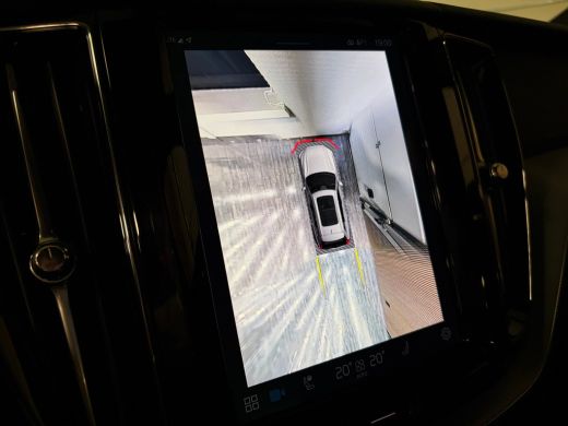 Volvo  XC60 T6 AWD Recharge Plus Dark 360&deg; Camera | Harman Kardon | All Season Banden | Adaptieve Cruise Cont... ActivLease financial lease