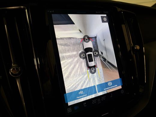 Volvo  XC60 T6 AWD Recharge Plus Dark 360&deg; Camera | Harman Kardon | All Season Banden | Adaptieve Cruise Cont... ActivLease financial lease