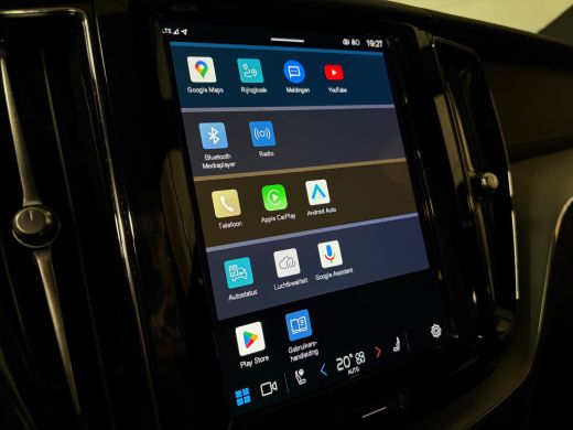 Volvo  XC60 T6 AWD Recharge Ultra Bright 360&deg; Camera | Michelin Cross Climate banden | Head-Up Display | Harm... ActivLease financial lease