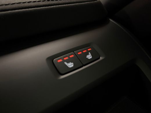 Volvo  XC60 T6 AWD Recharge Ultra Dark MY26 | Trekhaak | All Season banden | 360 Camera | Head-Up Display | H... ActivLease financial lease