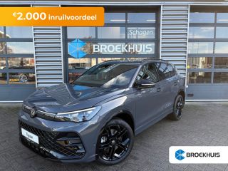 Volkswagen Tiguan R-Line Edition - eHybrid Inclusief &euro;2000,- inruilvoordeel| 'App-Connect' draadloze smartphone int...