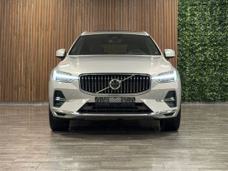 Volvo  XC60 T6 AWD Recharge Ultra Bright 360&deg; Camera | Michelin Cross Climate banden | Head-Up Display | Harm...