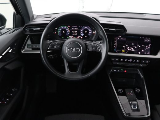 Audi A3 40 TFSIe Advanced edition | Sportstoelen | Carplay | Virtual Cockpit | Navigatie | Full LED | Par... ActivLease financial lease