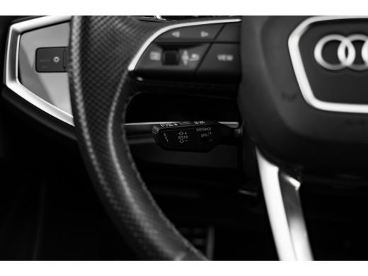 Audi Q3 45 TFSI e S Edition 245PK | Camera achter | Stoelverw. voor | Comfort sleutel | Matrix LED Koplampen ActivLease financial lease