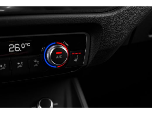 Audi Q3 45 TFSI e S Edition 245PK | Camera achter | Stoelverw. voor | Comfort sleutel | Matrix LED Koplampen ActivLease financial lease