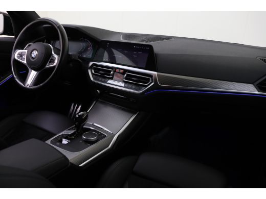 BMW 3 Serie Touring 318i M Sport Automaat / Sportstoelen / M Sportonderstel / LED / Live Cockpit Professional... ActivLease financial lease