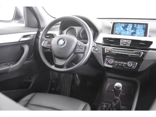 BMW X1 sDrive18i *1ste Eigenaar*Leer*Navigatie*Stoelverwarming* ActivLease financial lease