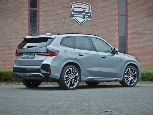 BMW X1 xDrive30e M Sport Pro Innovation Individual ActivLease financial lease