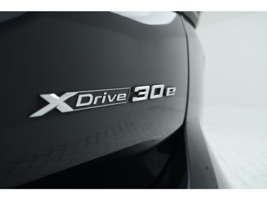 BMW X3 xDrive30e High Executive Volleder, Digital Dash, Stoelverwarming! ActivLease financial lease