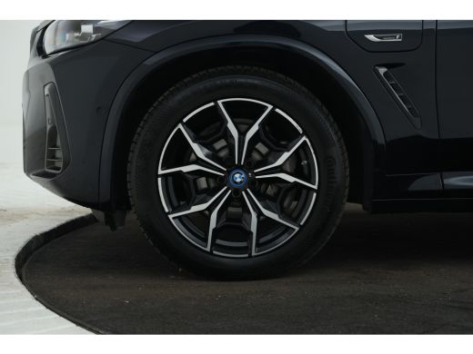 BMW X3 xDrive30e High Executive Volleder, Digital Dash, Stoelverwarming! ActivLease financial lease