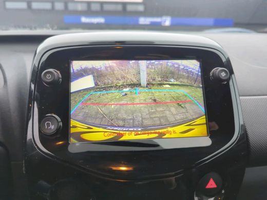 Citroën C1 1.0 VTi Shine | Navi by app | Camera | Climate control | Apple carplay | Lichtmetaal | 32.000km | ActivLease financial lease