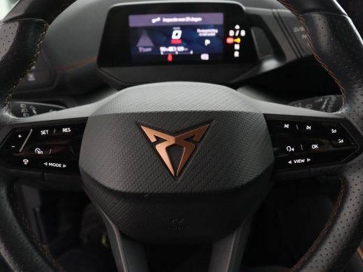 CUPRA Born Adrenaline One 62 kWh | Stoelverwarming | Adaptive cruise | Camera | Carplay | Sfeerverlichting |... ActivLease financial lease