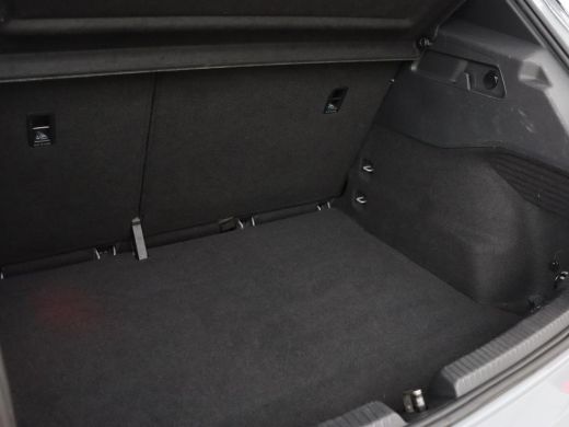 CUPRA Born Adrenaline One 62 kWh | Stoelverwarming | Adaptive cruise | Camera | Carplay | Sfeerverlichting |... ActivLease financial lease