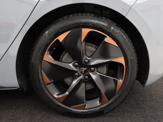 CUPRA Born Adrenaline One 62 kWh | Stoelverwarming | Adaptive cruise | Camera | Carplay | Sfeerverlichting |... ActivLease financial lease