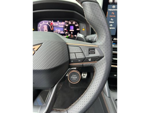 CUPRA Leon Sportstourer VZ Performance 1.5 TSI e-Hybrid 200 kW / 272 PK Stationwagen 6 versn. DSG ActivLease financial lease