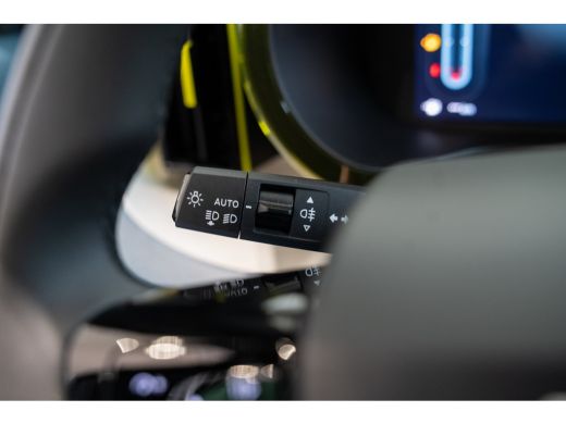 Fiat Grande Panda 1.2 Hybrid ICON | 8 Jaar Garantie | Apple Carplay & Android Auto | Airco | Cruise Controle | 16 I... ActivLease financial lease