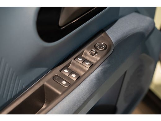 Fiat Grande Panda 1.2 Hybrid ICON | 8 Jaar Garantie! | Apple Carplay & Android Auto | Parkeersensoren | Airco | Cru... ActivLease financial lease