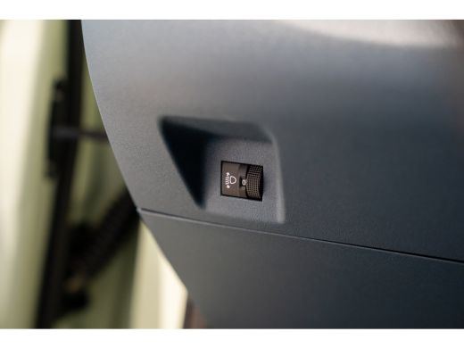 Fiat Grande Panda 1.2 Hybrid ICON | 8 Jaar Garantie! | Apple Carplay & Android Auto | Parkeersensoren | Airco | Cru... ActivLease financial lease