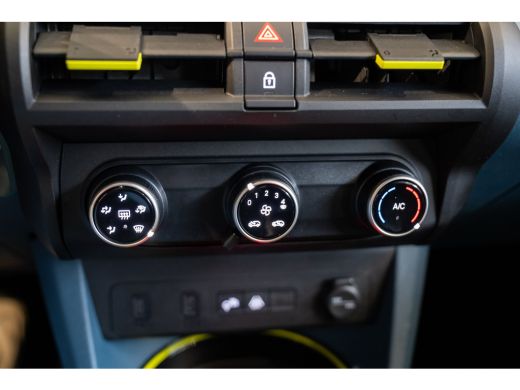 Fiat Grande Panda 1.2 Hybrid ICON | 8 Jaar Garantie! | Apple Carplay & Android Auto | Parkeersensoren | Airco | Cru... ActivLease financial lease