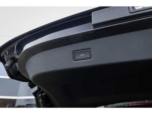 Ford Explorer Extended Range RWD 77 kWh | 360&deg; camera | Driver assistance pack | Elektrisch bedienbare achterkl... ActivLease financial lease