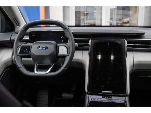 Ford Explorer Extended Range RWD 77 kWh | 360&deg; camera | Driver assistance pack | Elektrisch bedienbare achterkl... ActivLease financial lease