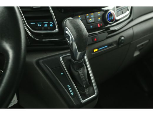 Ford Transit Custom 2.0 TDCI L1H1 Limited | 170PK | Aut. | Airco | Cruise | Camera | Carplay | 3 Zits | Trekh. | Stoe... ActivLease financial lease