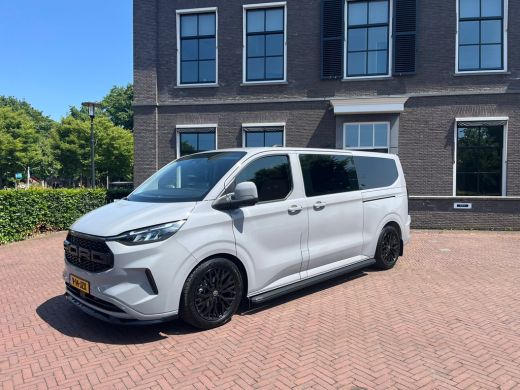 Ford Transit Custom 320 2.0 TDCI L2H1 Black Edition dubbele cabine Leder | 19"  | Glaslook | Spoiler | Full option! N... ActivLease financial lease