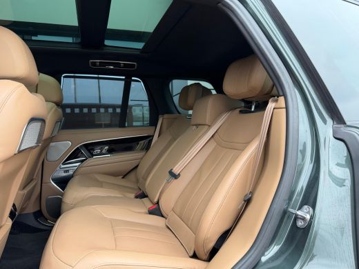 Land Rover Range Rover P550e Autobiography | Vierwielsturing | Lederen hemel | Koelbox | El. trekhaak | Meridian Signatu... ActivLease financial lease