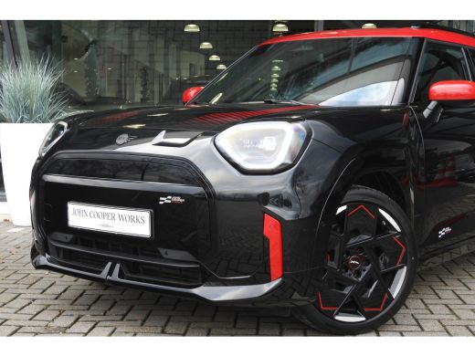 Mini Aceman E / John Cooper Works / Pakket M / 19" JCW Strive Spoke 2-tone met sportbanden ActivLease financial lease