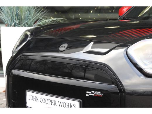 Mini Aceman E / John Cooper Works / Pakket M / 19" JCW Strive Spoke 2-tone met sportbanden ActivLease financial lease