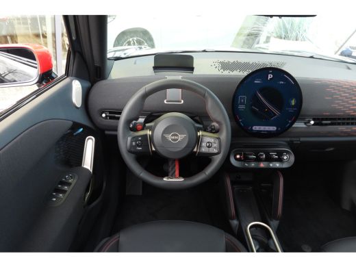 Mini Aceman E / John Cooper Works / Pakket M / 19" JCW Strive Spoke 2-tone met sportbanden ActivLease financial lease