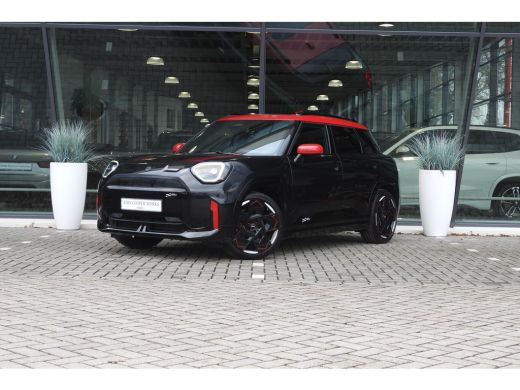Mini Aceman E / John Cooper Works / Pakket M / 19" JCW Strive Spoke 2-tone met sportbanden ActivLease financial lease