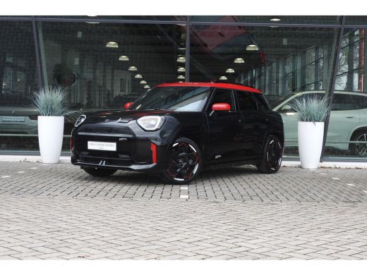 Mini Aceman E / John Cooper Works / Pakket M / 19" JCW Strive Spoke 2-tone met sportbanden ActivLease financial lease