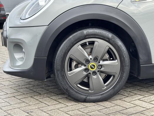 Mini Electric Basic 33 kWh NL-AUTO | NAVI | DEALERONDERHOUD ActivLease financial lease