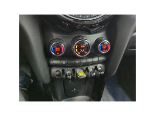 Mini Electric Basic 33 kWh NL-AUTO | NAVI | DEALERONDERHOUD ActivLease financial lease