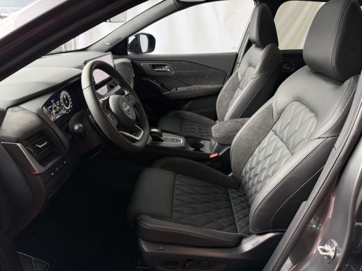 Nissan QASHQAI 1.3 MHEV 160PK TEKNA PLUS BOSE 20''LMV LEER ALCANTARA PANO MASSAGE BOSE STOEL/STUUR/RUIT VERW MAT... ActivLease financial lease