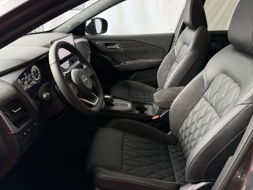 Nissan QASHQAI 1.3 MHEV 160PK TEKNA PLUS BOSE 20''LMV LEER ALCANTARA PANO MASSAGE BOSE STOEL/STUUR/RUIT VERW MAT... ActivLease financial lease